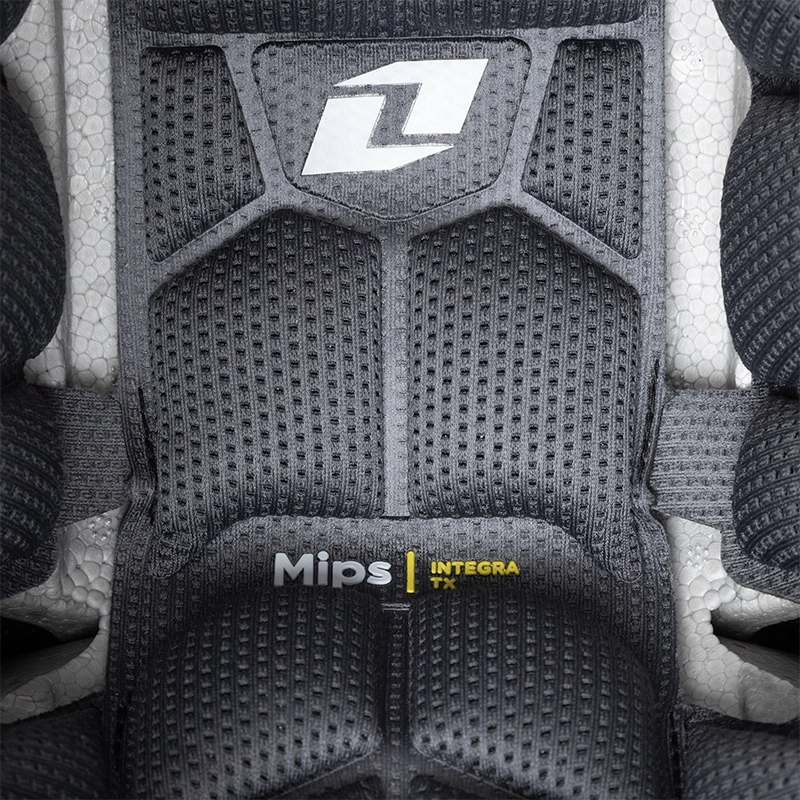 X-197 HELMET CARBON - BLACK ONYX - Image 7