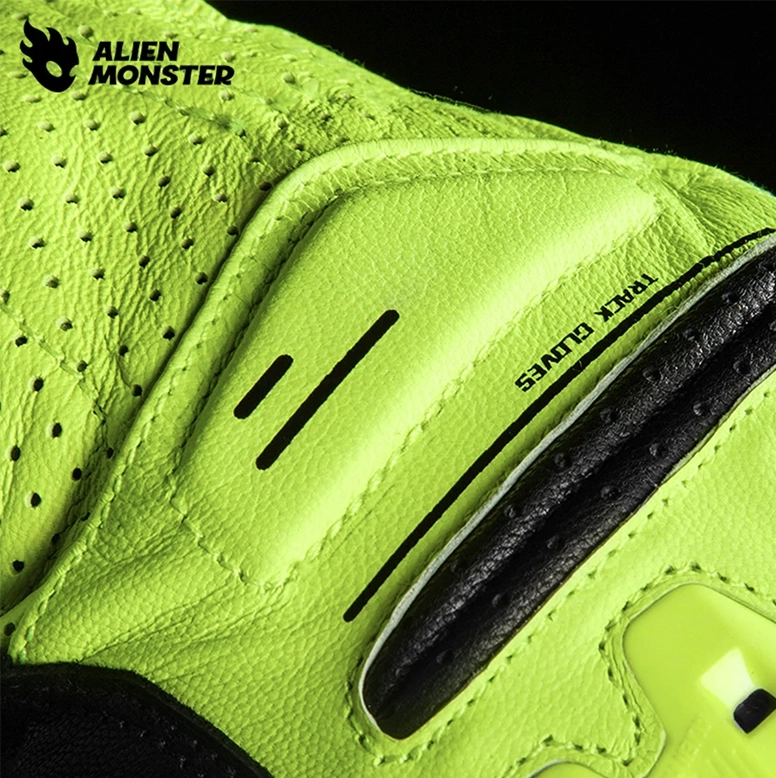 ALIEN MONSTER ANT KING - Image 8